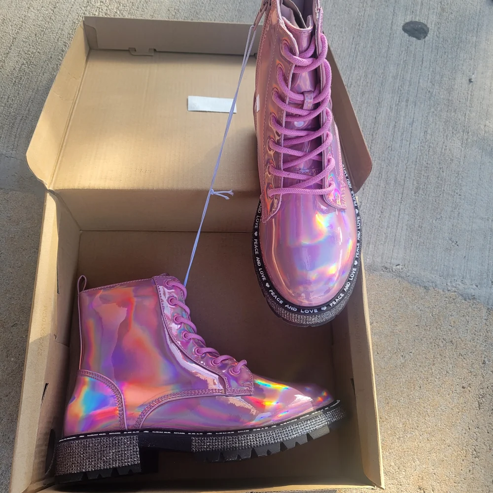 Steve Madden Girls Holographic Pink Boots - Picture 5 of 10